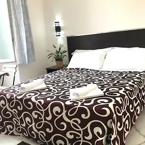  Bed & Breakfast Serena House Italia